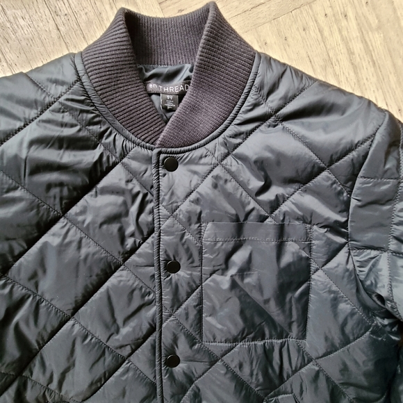 New Black enTHREAD Quilted Jacket Medium BNWT - Picture 4 of 6